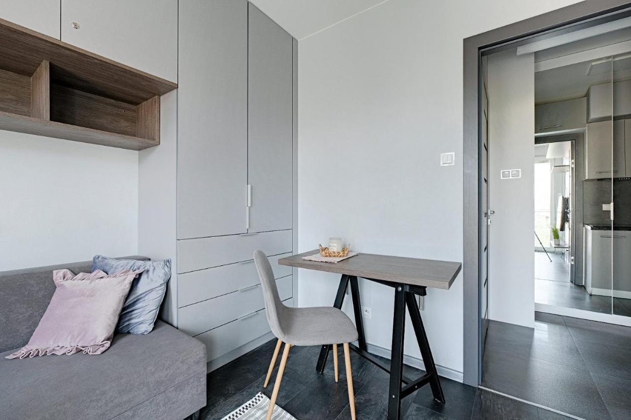 Strzelecka 24 Modern Apartment Varsó Kültér fotó